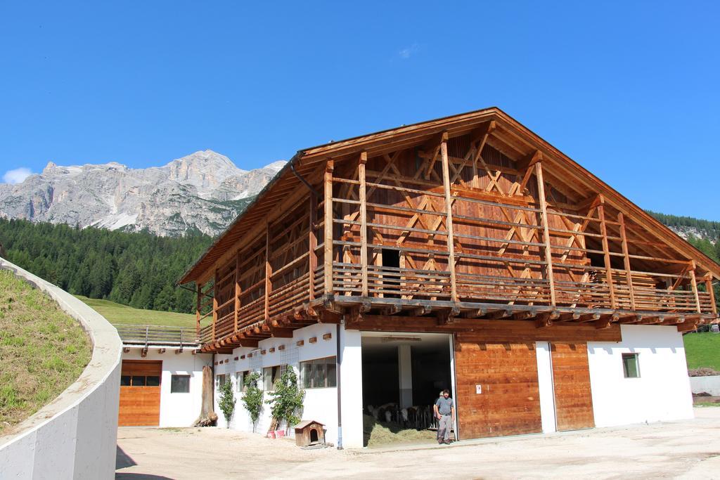 Jaegerhaus Agriturismo Cortina d'Ampezzo Buitenkant foto