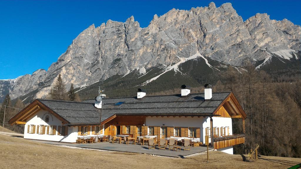 Jaegerhaus Agriturismo Cortina d'Ampezzo Buitenkant foto