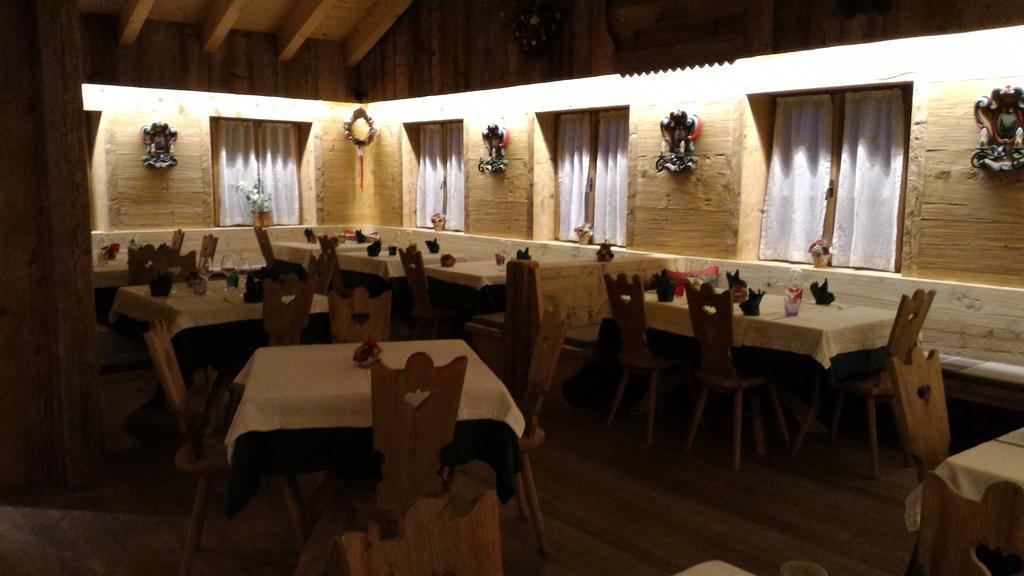 Jaegerhaus Agriturismo Cortina d'Ampezzo Buitenkant foto